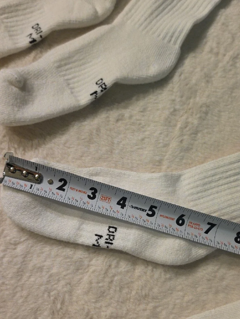 Nike Boys 2 Pairs Medium Size White Crew Athletic Socks with Black Swoosh